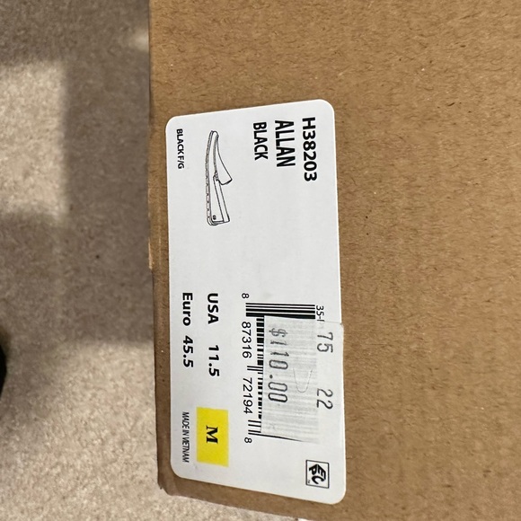 Born Black Leather Slip On Loafers  Dress Shoes - Picture 4 of 4